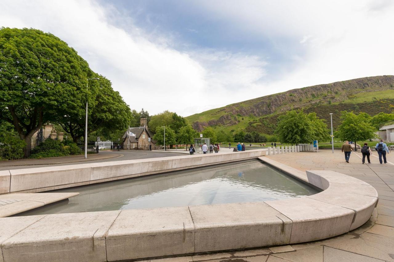 Stunning 1 Bed At Holyrood Palace & Arthurs Seat إدنبرة المظهر الخارجي الصورة