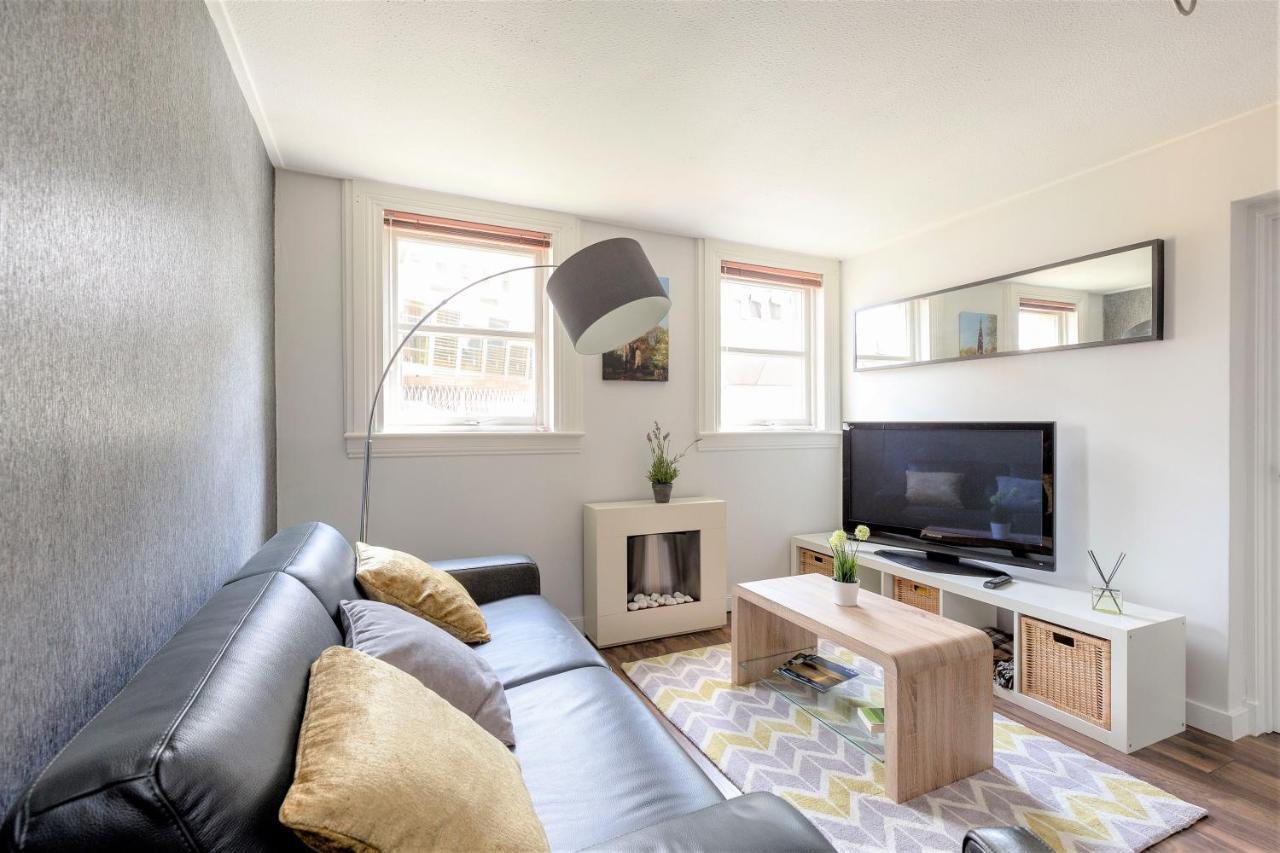 Stunning 1 Bed At Holyrood Palace & Arthurs Seat إدنبرة المظهر الخارجي الصورة