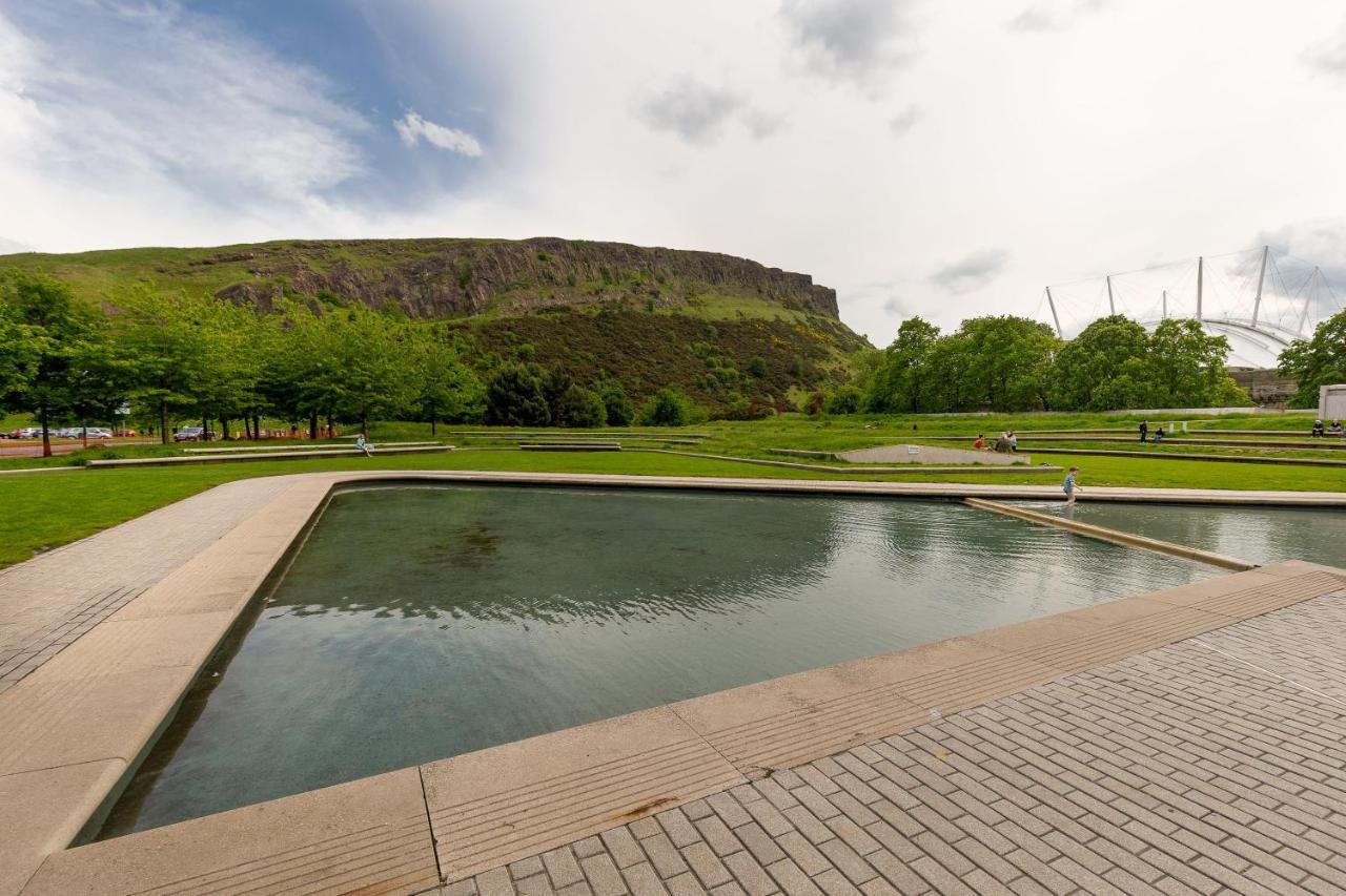 Stunning 1 Bed At Holyrood Palace & Arthurs Seat إدنبرة المظهر الخارجي الصورة